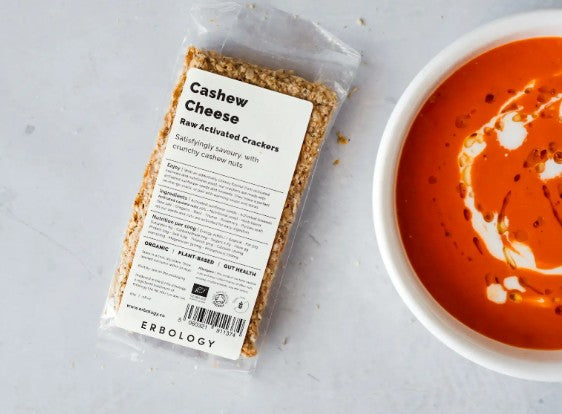 Organic cashew cheese snacks